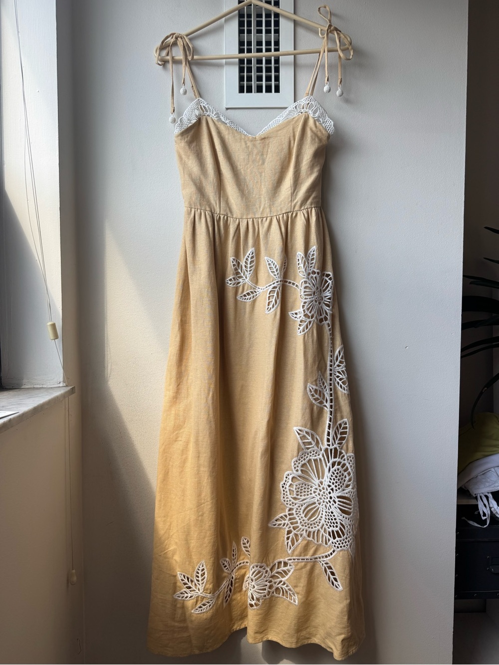 Caroline Constas Cream Maxi Dress with White Lace Appliqué - Picture 2 of 15